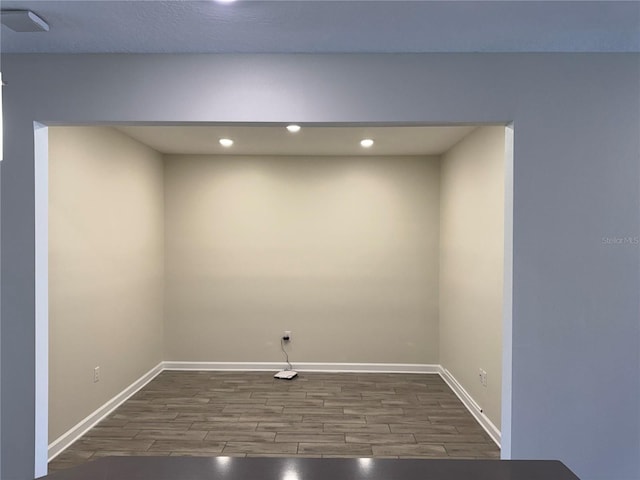 1077 Quaker Ridge Ln, Davenport, FL 33896 - interior space featuring recessed lighting, wood finished floors, and baseboards