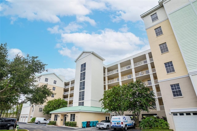 4177 N Orange Blossom Trl Unit 210, Orlando, FL 32804 - view of apartment building / complex