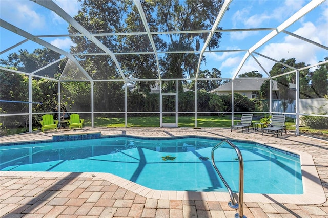 2228 Valrico Forest Dr, Valrico, FL 33594 - view of swimming pool featuring a patio and a lanai
