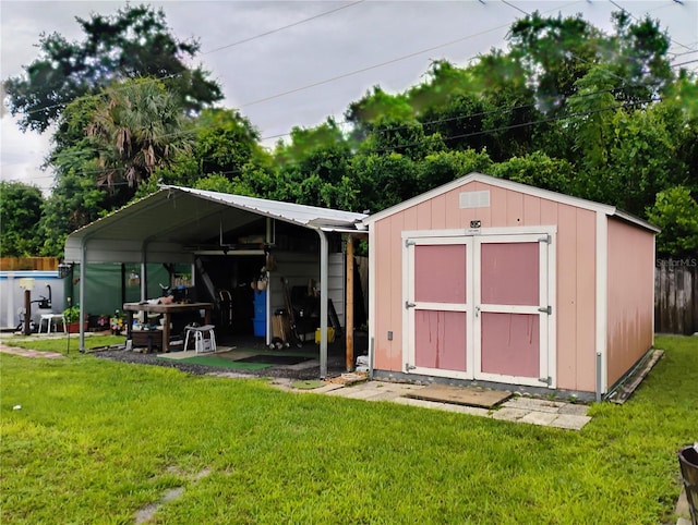 view of outdoor structure featuring a yard