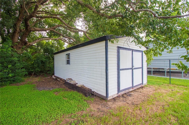 view of outbuilding