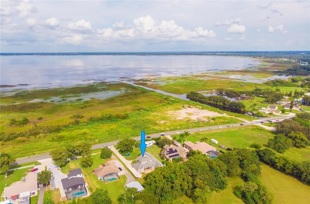 1380 E Lake Shore Blvd, Kissimmee, FL 34744 - bird's eye view of a nearby body of water
