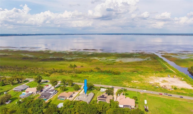 1380 E Lake Shore Blvd, Kissimmee, FL 34744 - aerial view of property's location featuring a nearby body of water