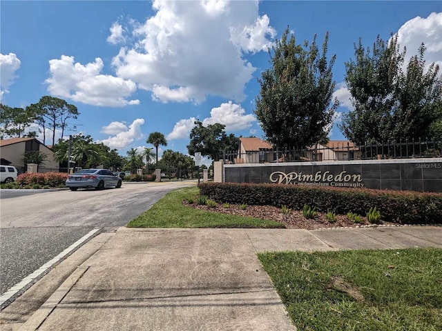 view of community / neighborhood sign