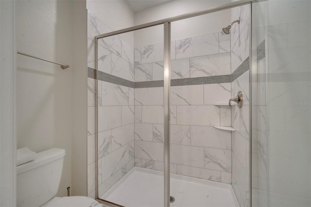 1536 Maidstone Ct, Davenport, FL 33896 - bathroom featuring toilet and a shower stall