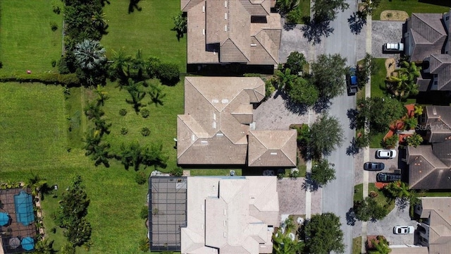 3757 Eagle Isle Cir, Kissimmee, FL 34746 - aerial view with a residential view