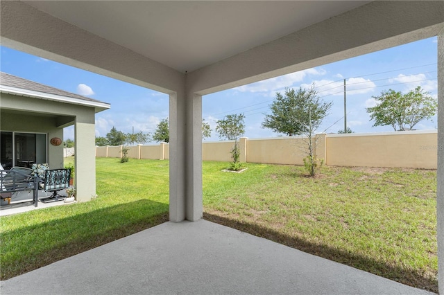 view of yard with a patio