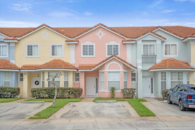 4723 Hemingway House St, Kissimmee FL, 34746, 3 bedrooms, 2.5 baths townhouse for sale