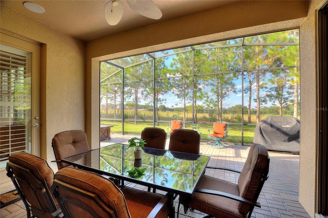 341 Navarra Ln, Davenport, FL 33837 - sunroom featuring ceiling fan