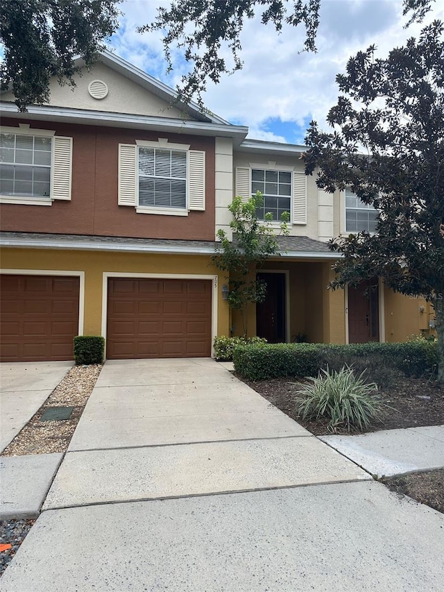 view of front facade with a garage