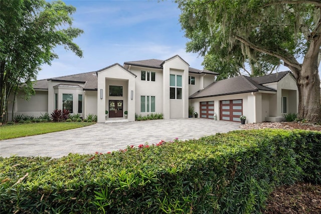 view of front of property featuring a garage