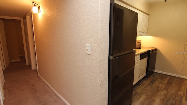 corridor with dark hardwood / wood-style floors