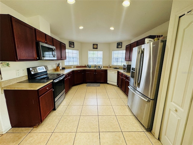 Listing photo 3 for 3471 Patterson Heights Dr, Haines City FL 33844