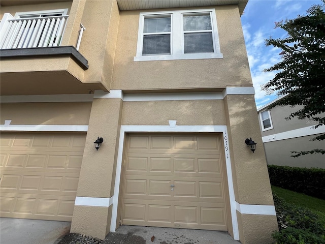 10791 Gran Paradiso Dr Unit S, Orlando, FL 32832 - view of garage