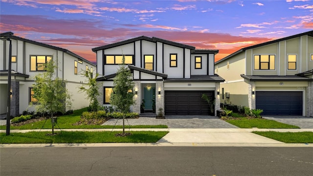 view of front facade with a garage