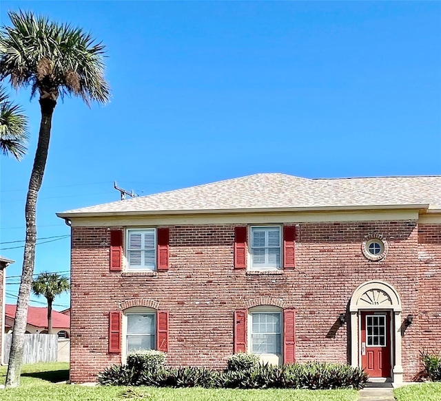 view of front of house