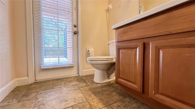 bathroom featuring toilet