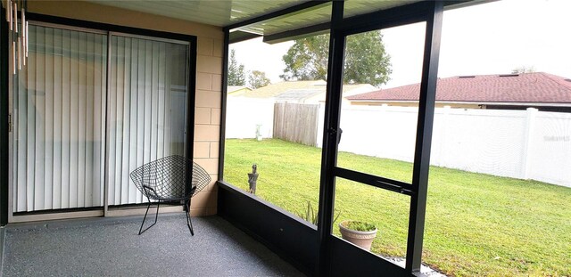 view of unfurnished sunroom