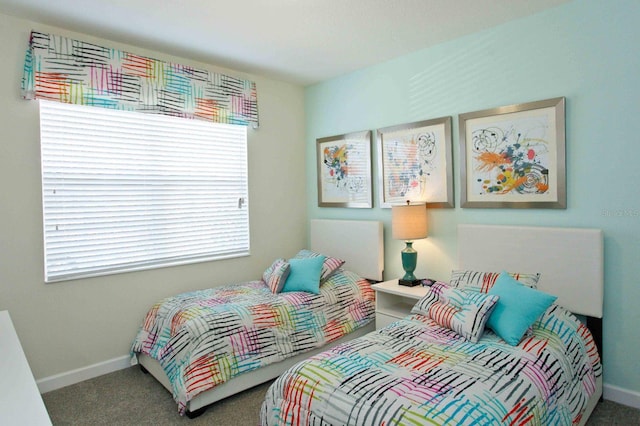 bedroom with carpet flooring