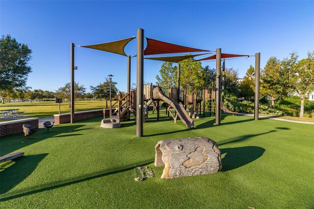 1402 Westminster Way, Kissimmee, FL 34744 - community playground with a yard