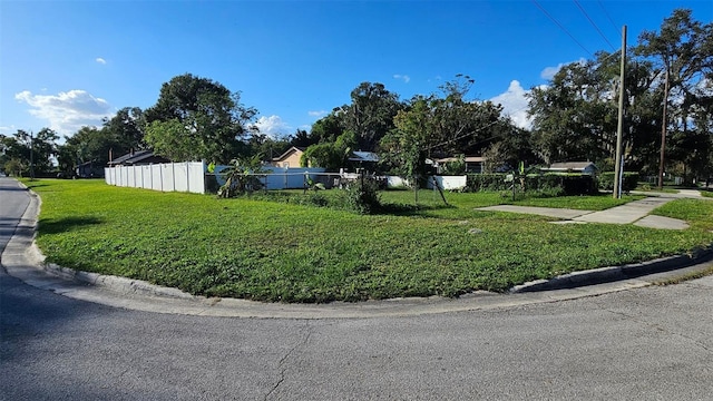 Listing photo 3 for 1522 S Lee Ave, Orlando FL 32805