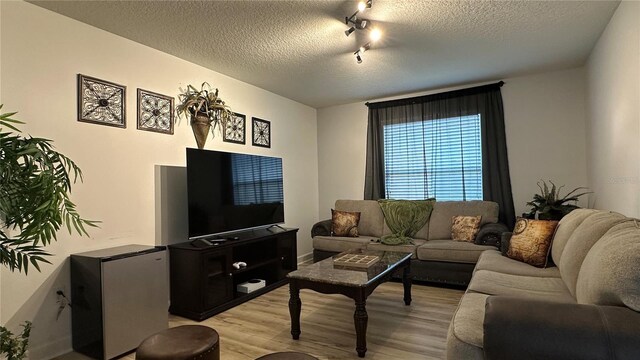 8860 Candy Palm Rd, Kissimmee, FL 34747 - photo 32