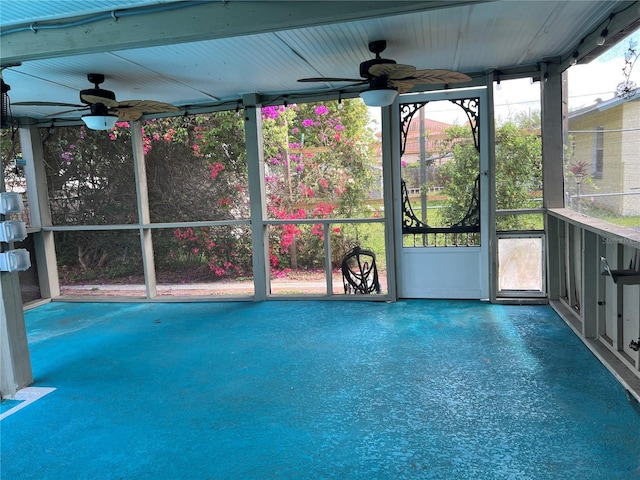 112 10th St, Saint Cloud, FL 34769 - view of pool featuring a ceiling fan