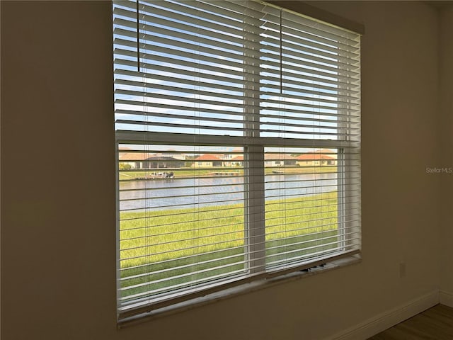 room details featuring a water view