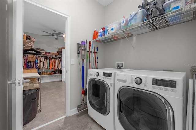 washroom with ceiling fan and washing machine and clothes dryer