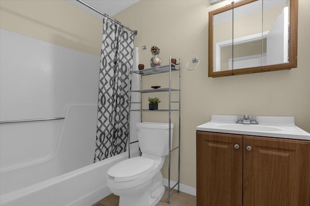 full bathroom featuring toilet, shower / bath combo with shower curtain, vanity, and tile patterned floors