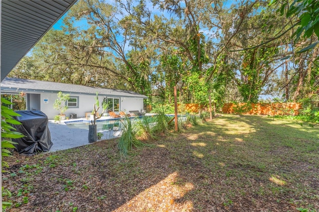 view of yard with a patio area