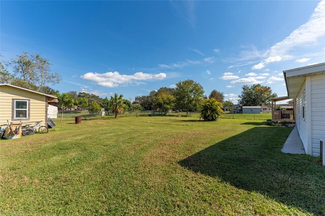 1395 Emerald Dr, Kissimmee, FL 34744 - view of yard