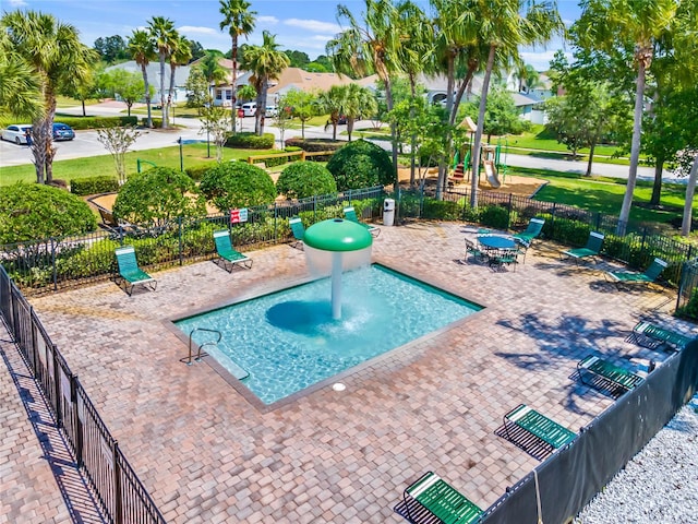 view of swimming pool featuring a patio