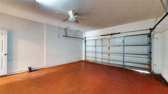 garage featuring ceiling fan