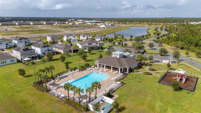 bird's eye view with a water view