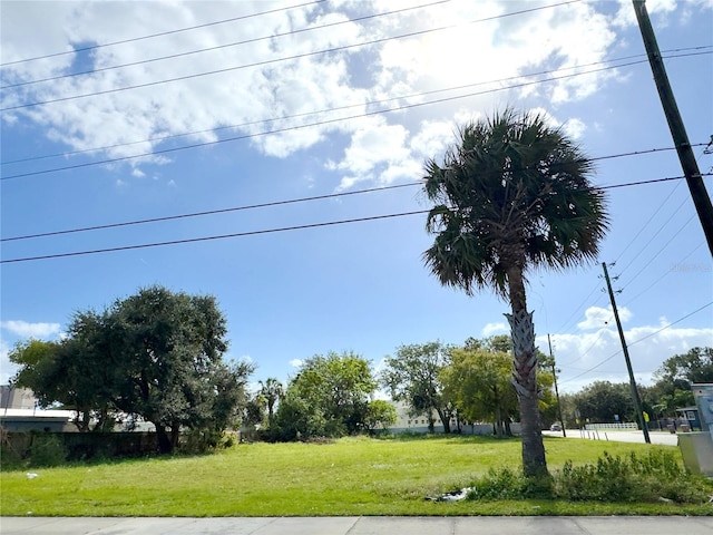 Listing photo 2 for 452 W Donegan Ave, Kissimmee FL 34741