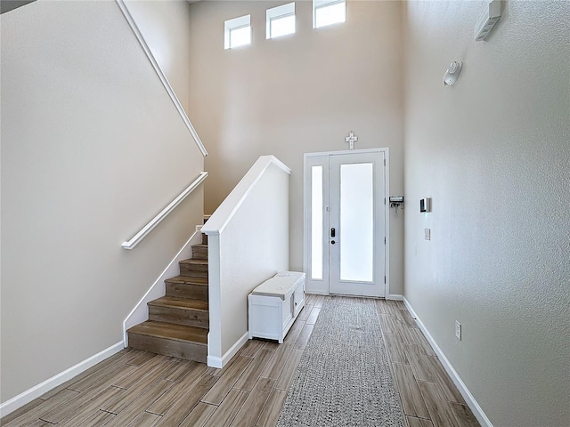 foyer entrance featuring light hardwood / wood-style floors