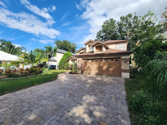 view of front of property featuring a garage