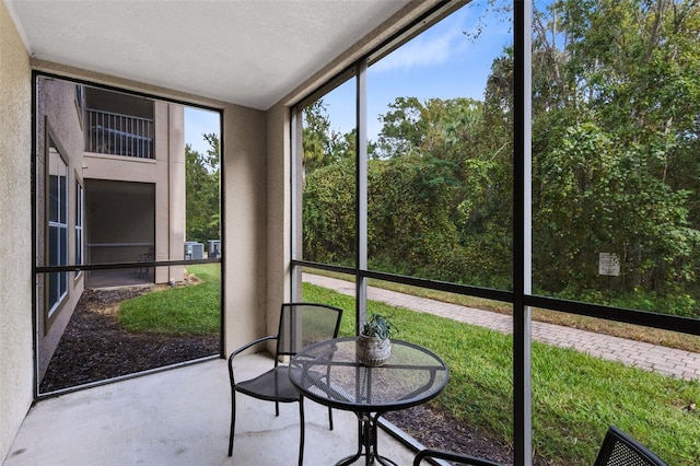 view of unfurnished sunroom