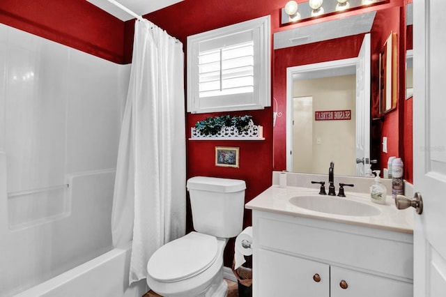 2216 Mystic Ring Loop, Poinciana, FL 34759 - full bath featuring vanity and shower / tub combo with curtain