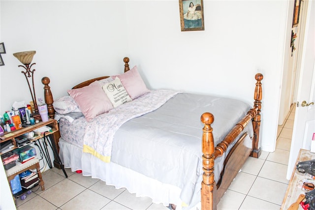 1053 Hemingway Dr, Deltona, FL 32725 - bedroom with light tile patterned floors