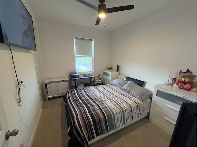 bedroom with carpet flooring and ceiling fan