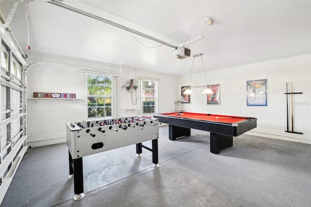 rec room with pool table