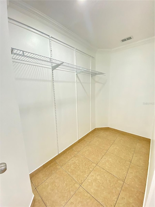 walk in closet featuring tile patterned floors