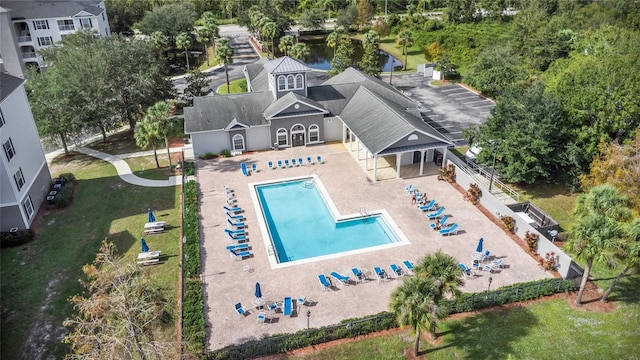 3176 Feltrim Pl Unit 102, Kissimmee, FL 34747 - view of subject property featuring a pool