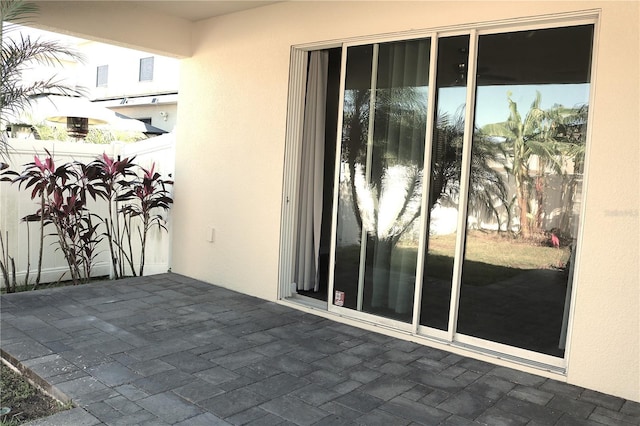 1569 Thetford Cir, Orlando, FL 32824 - balcony featuring a patio