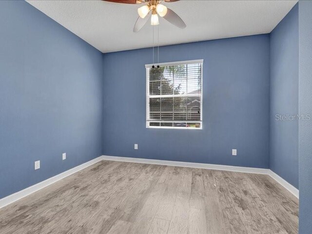 1569 Thetford Cir, Orlando, FL 32824 - photo 4