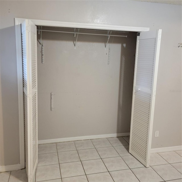 566/568 Imperial Pl, Kissimmee, FL 34758 - view of closet