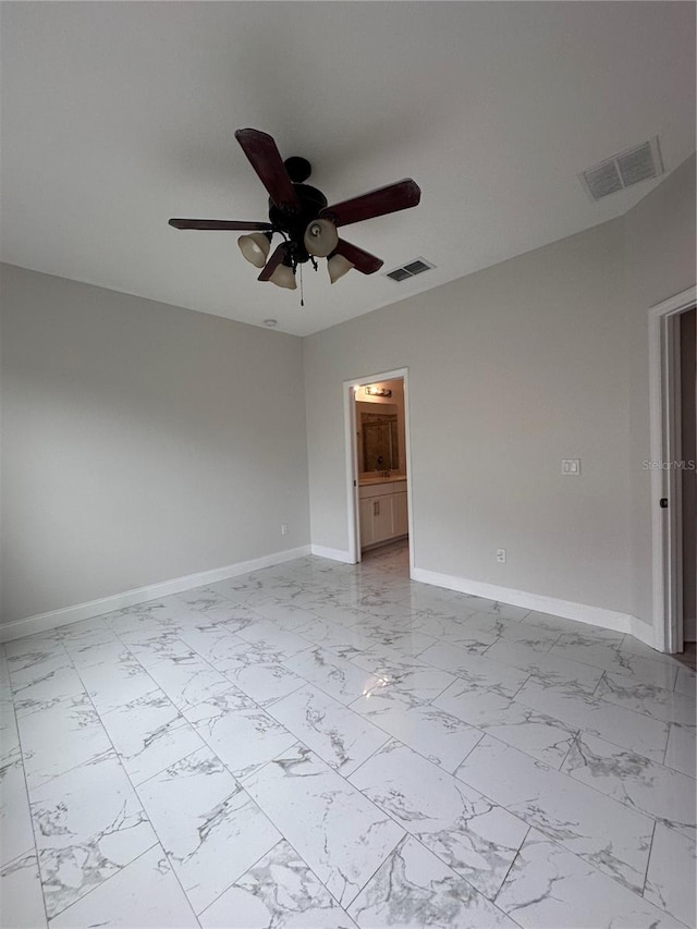 empty room with ceiling fan