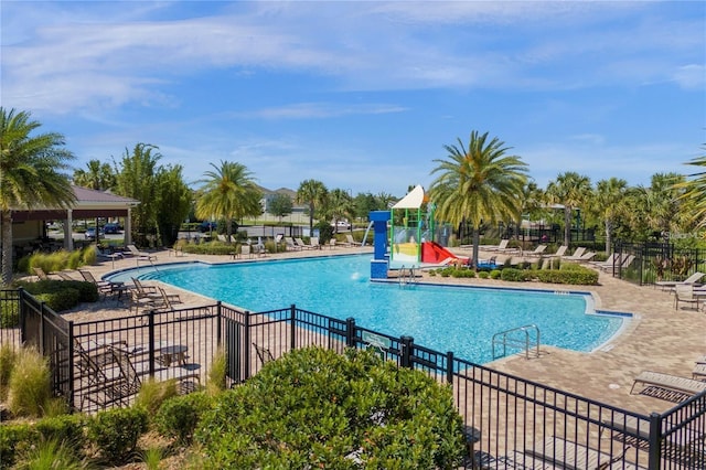 view of swimming pool featuring a patio